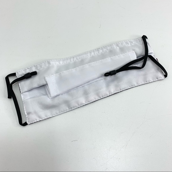 Anheiser Busch Face Cover Mask Adult - Picture 2 of 2